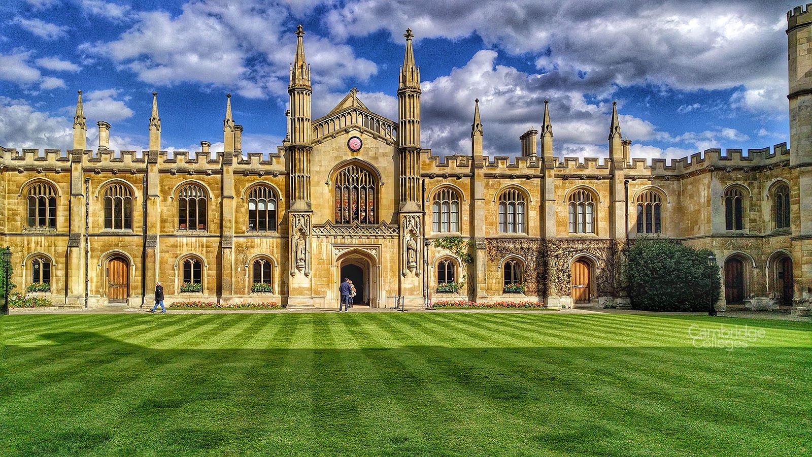 Historic Oxbridge college quad and accommodation